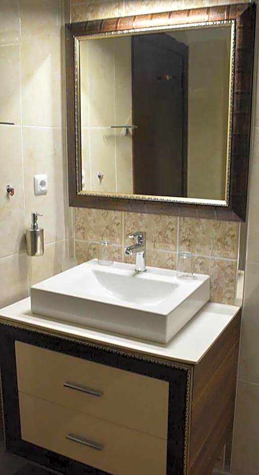 Genç Yazıcı Hotel Uludağ
