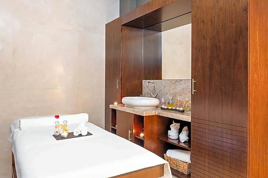 Grand Millennium Tabuk