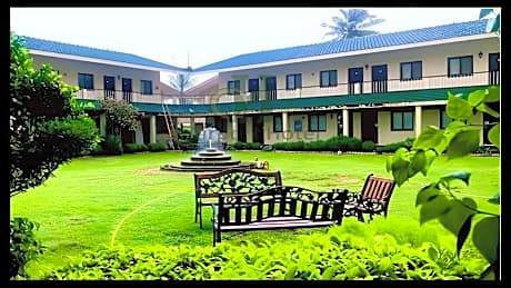 Airport Hotel