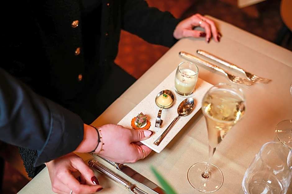 Hotel - Restaurant Le Cerf & Spa