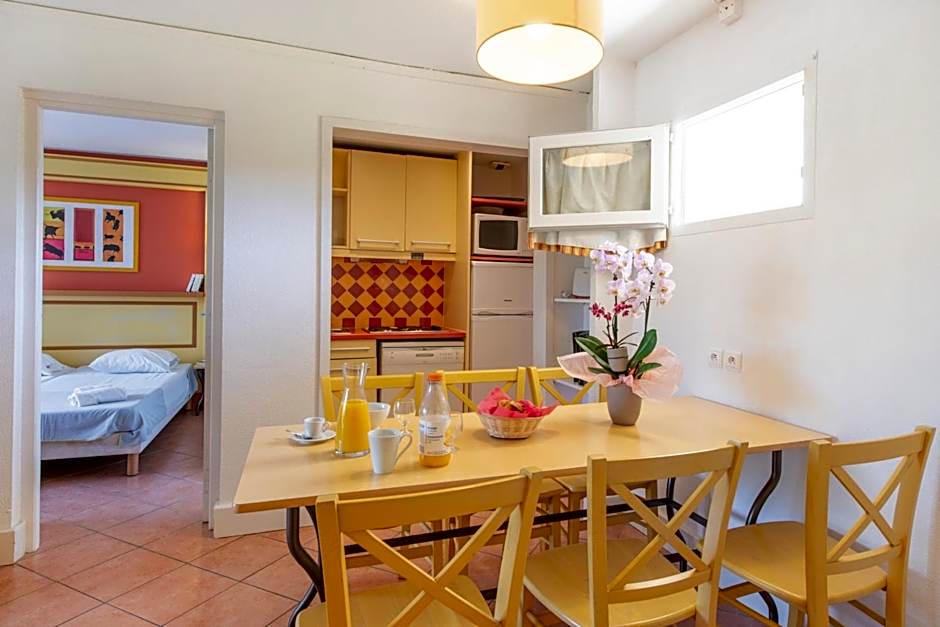 SOWELL Family Grau du Roi