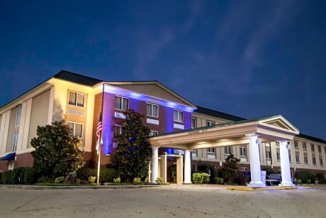 Holiday Inn Express & Suites - Oxford, an IHG Hotel