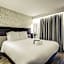 Mercure Paris Arc De Triomphe Etoile