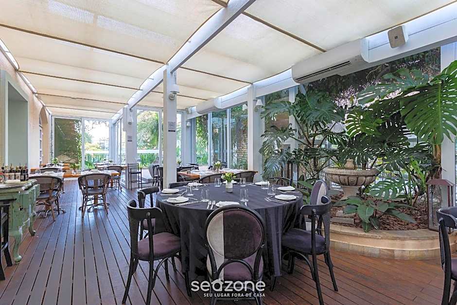 Beachfront Studios at IL Campanario Resort ILCTOP