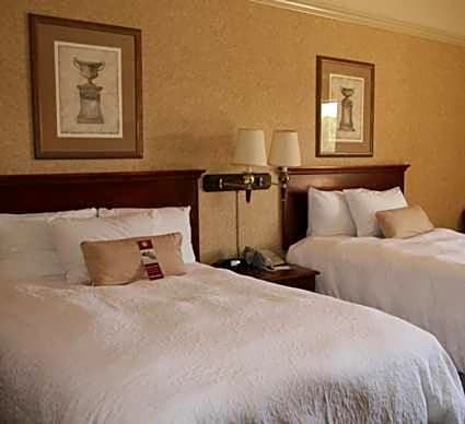 Hampton Inn Clinton