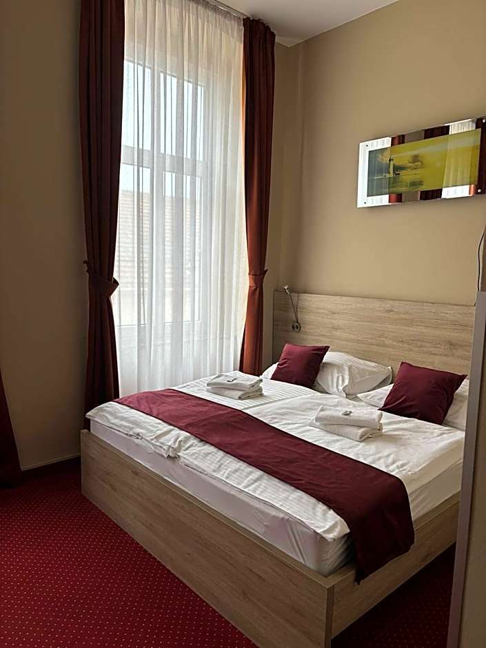 Hotel Stardust