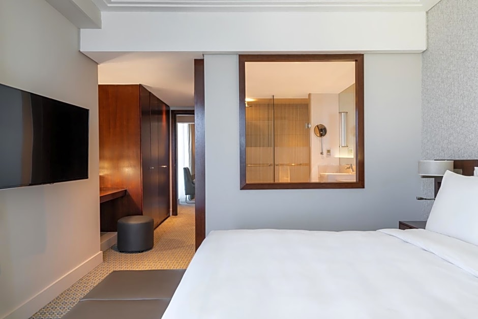Photo 1 of 7 of Executive Suite with Park View and Lounge Access