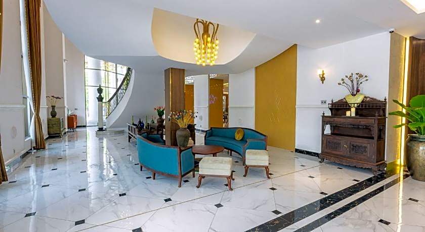 White Lotus Hue Hotel