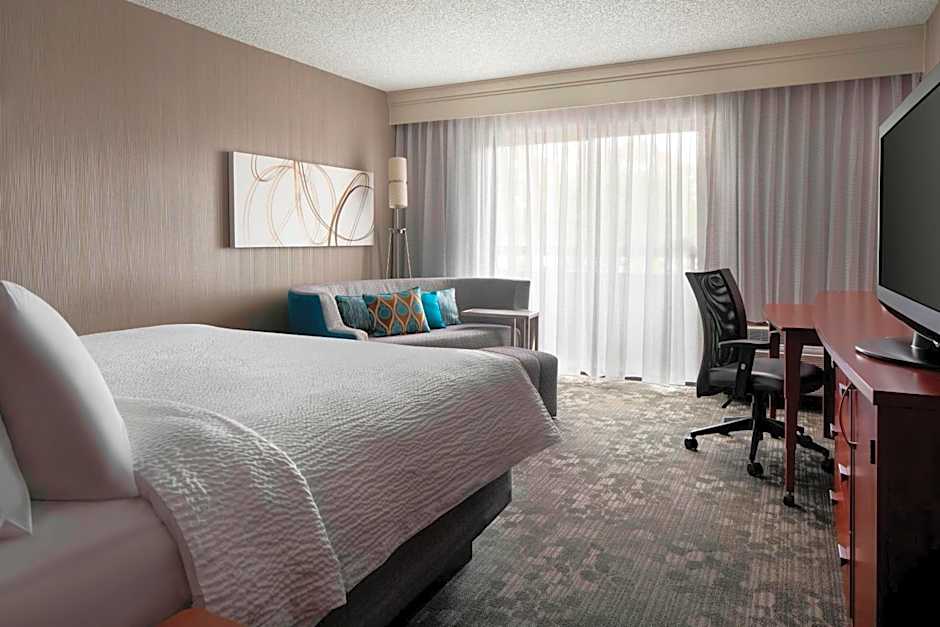 Courtyard by Marriott San Francisco Airport