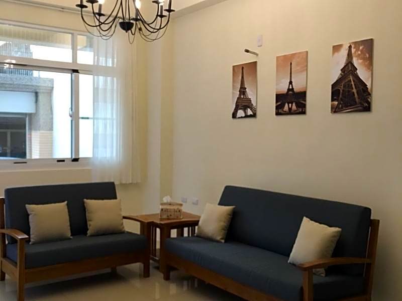 Bonjour Paris – Taitung, CA