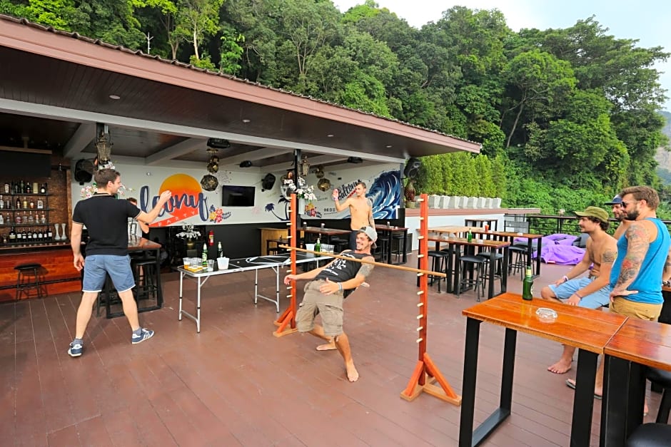 Balcony Party Hostel Ao Nang Beachfront Adult Only