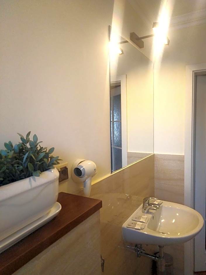 American House Hennela