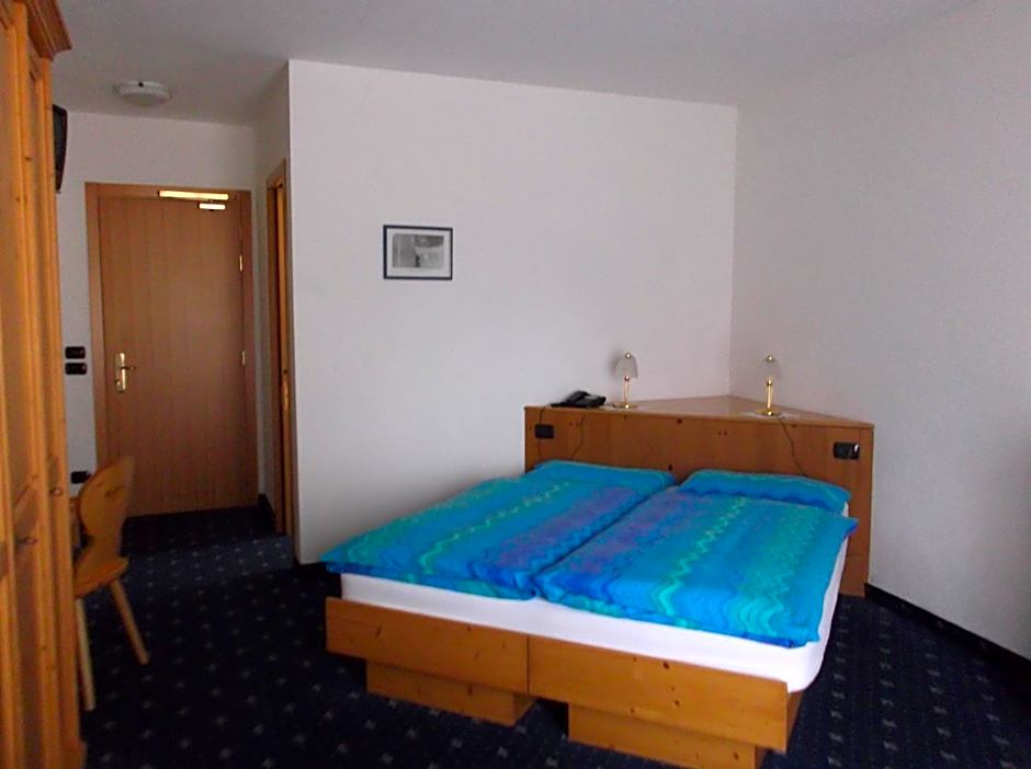 Hotel Tyrolia