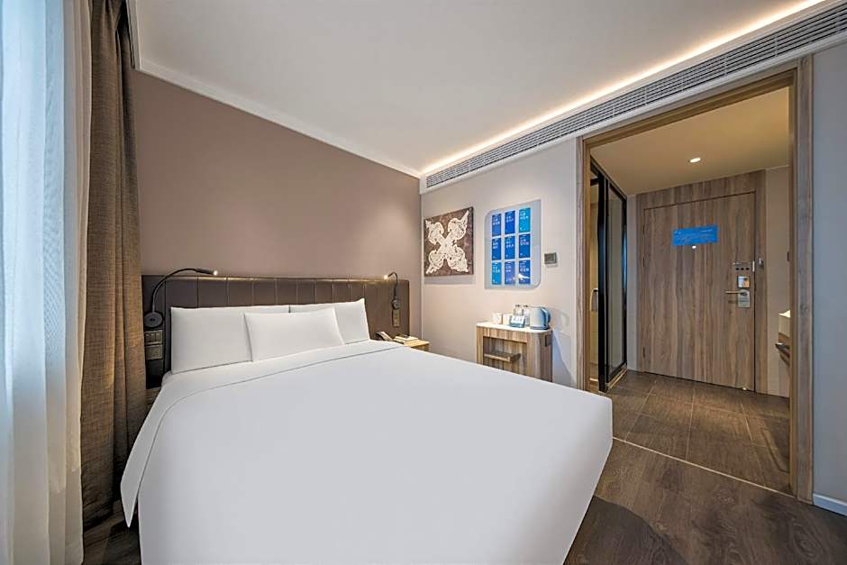 Photo 1 of 17 of Huazhu - Youjia Bed Room