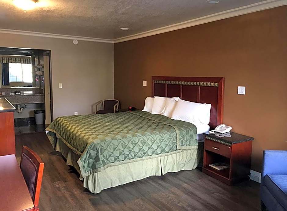 Corona Inn