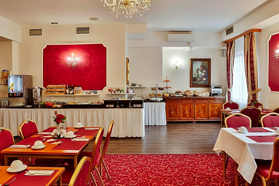 Hotel Savoy
