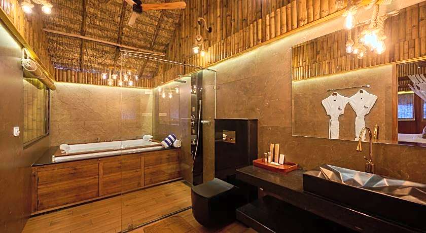 Maliekal Heritance Cherai.