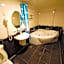 Fuchia Hotel