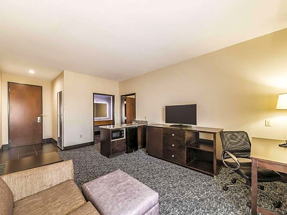 La Quinta Inn & Suites by Wyndham Tulsa - Catoosa