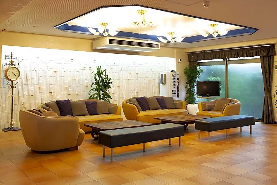 OYO Sasebo Palace Hotel