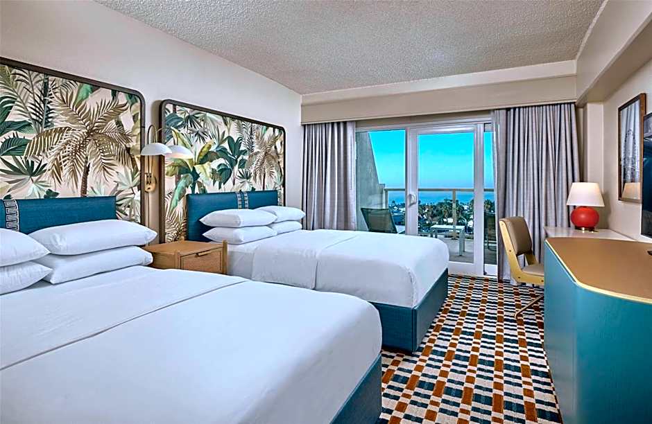 Hyatt Centric Delfina Santa Monica