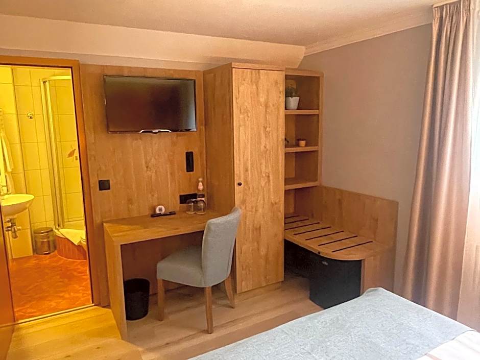 Hotel "Pension Marlis" garni