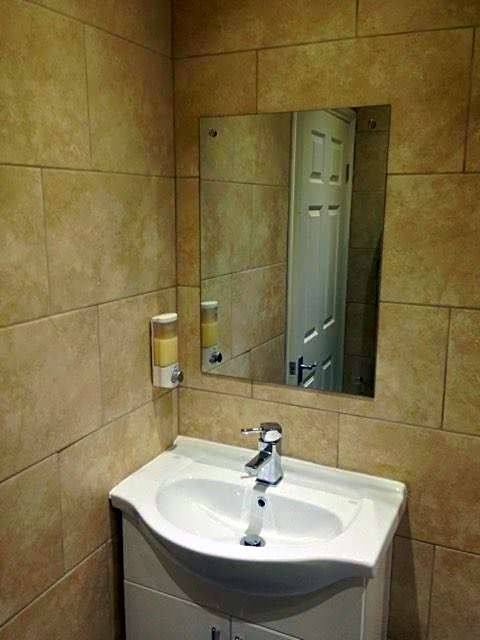 Airport Tavern Accommodation