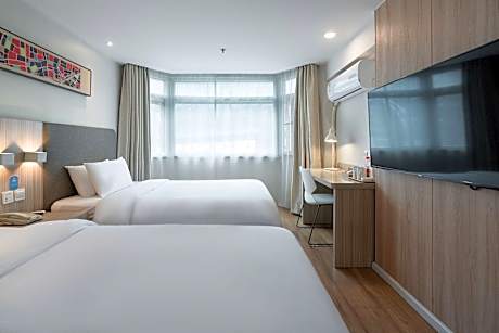 Guest Twin Room