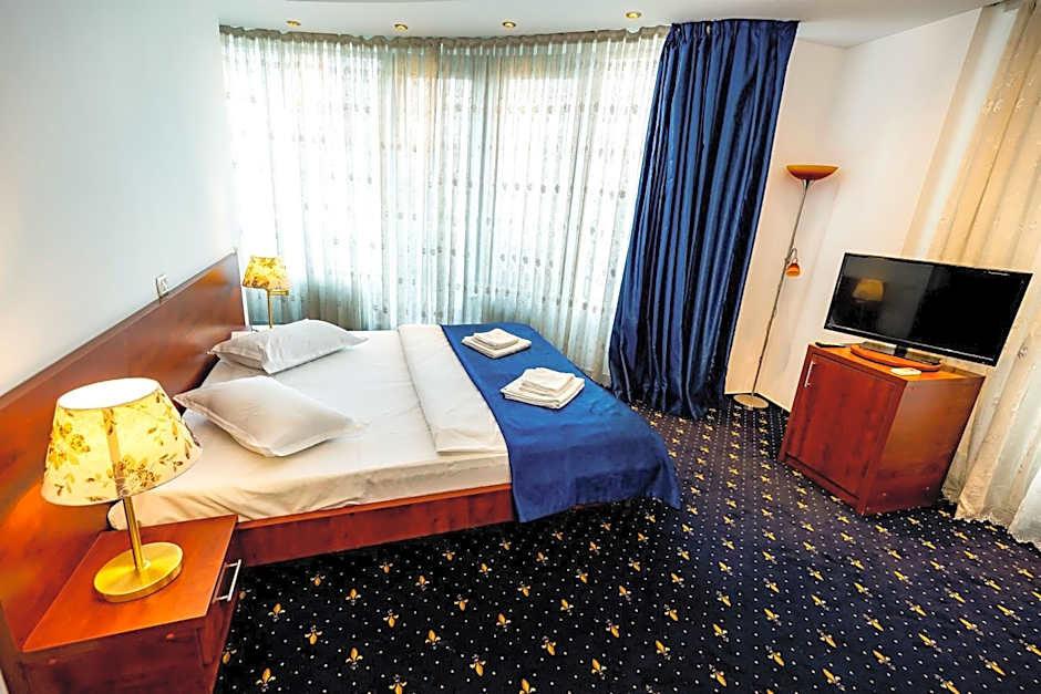 Samaa Hotel