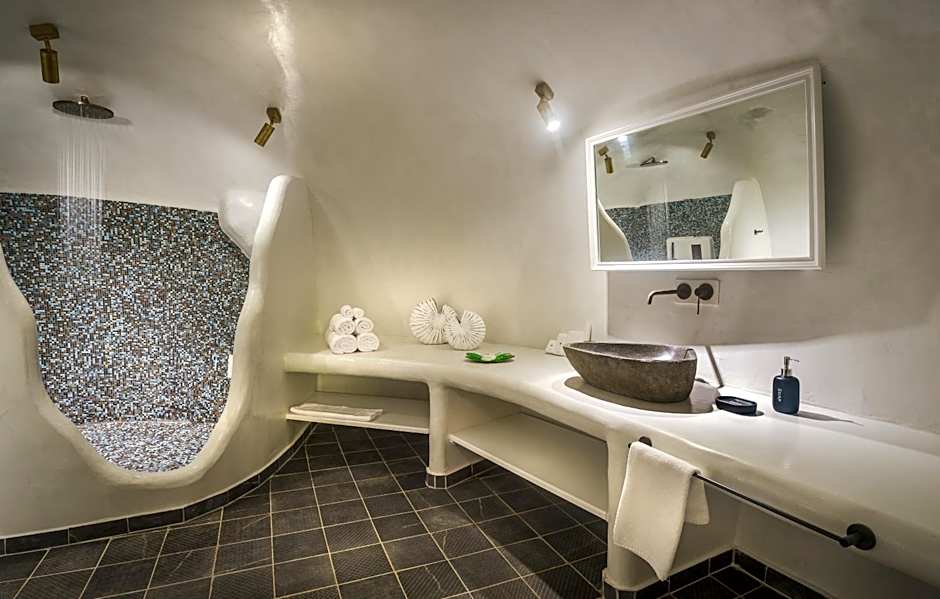 Secret Legend Suites