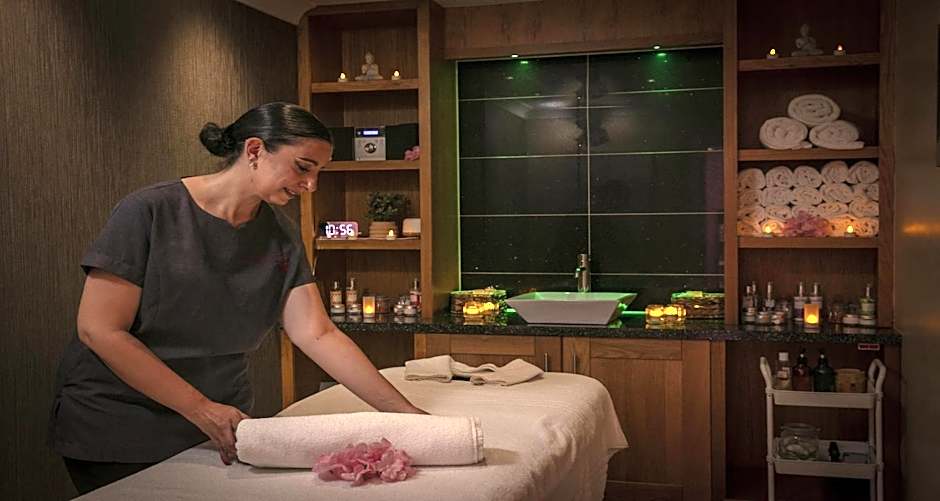 Best Western Premier Heronston Hotel & Spa