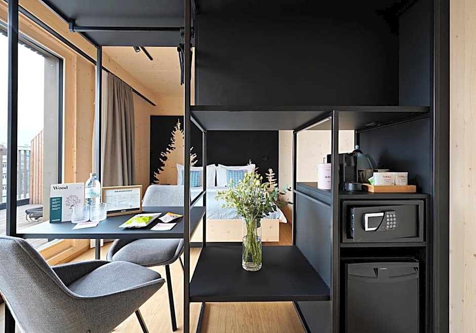 Numa Vienna Wood