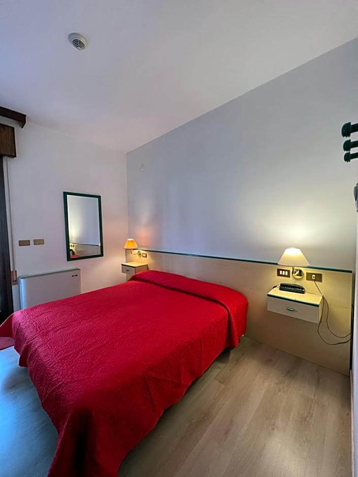 San Marco Hotel FREE PARKING
