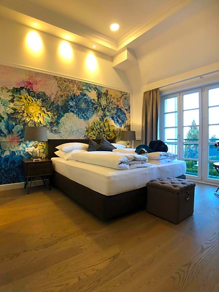 The Starnbergsee Hideaway