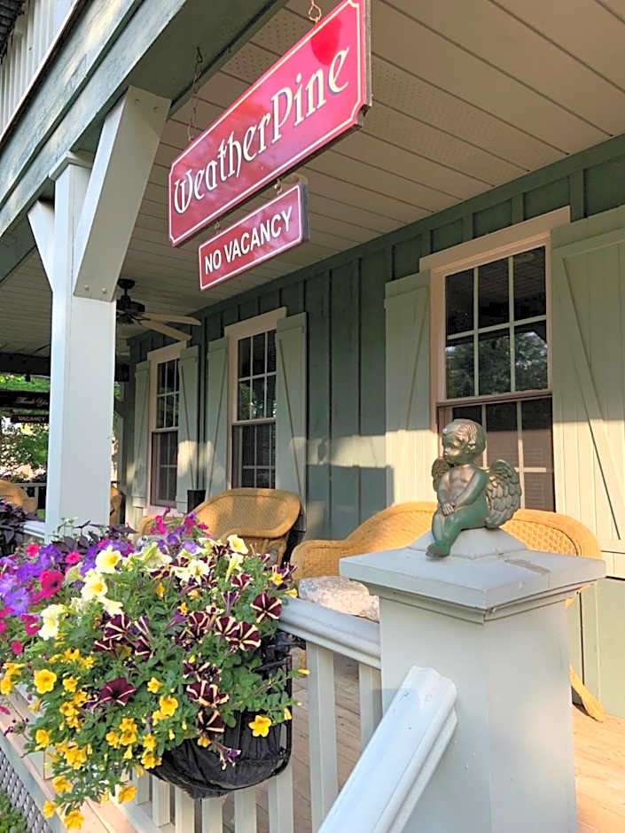 WeatherPine Inn