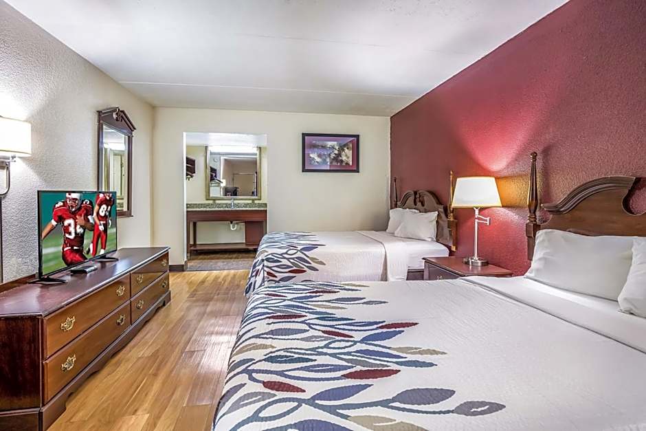 Red Roof Inn Caryville