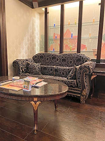 King Room with Spa Bath (Room Selected at Check-in)