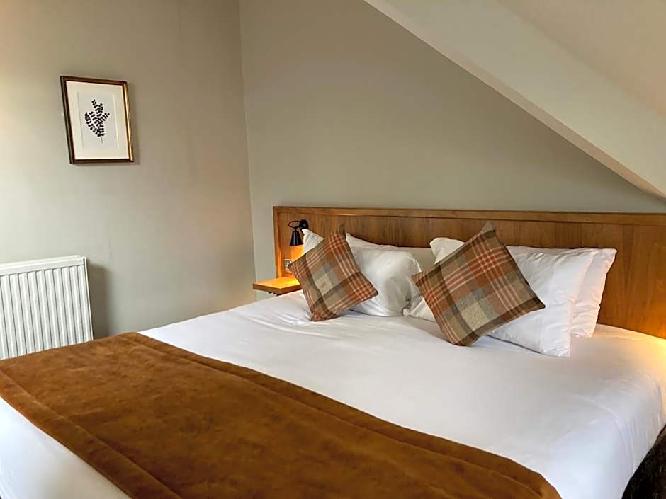 The Cross-Keys Hotel