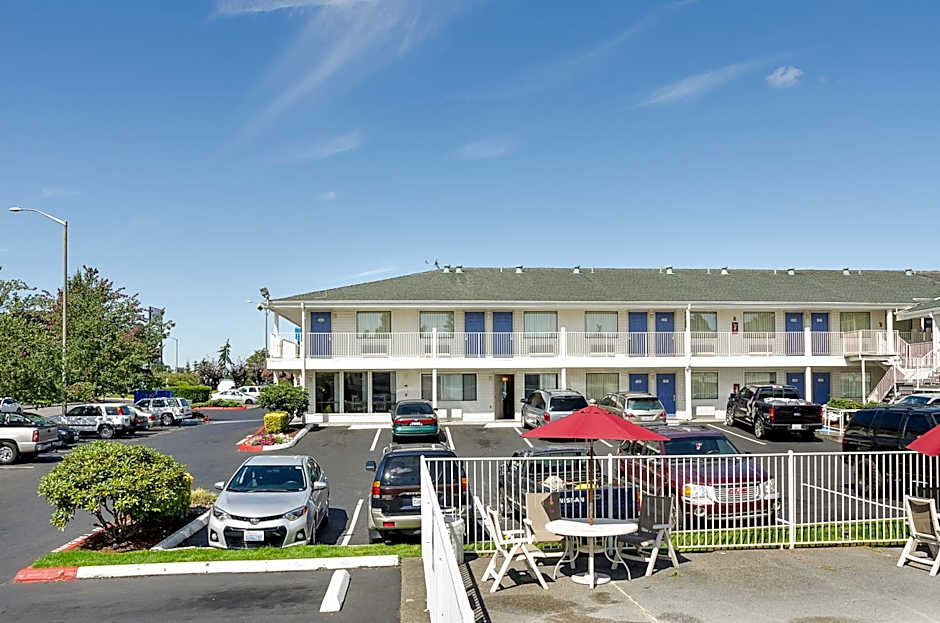 Motel 6-Tacoma, WA - South