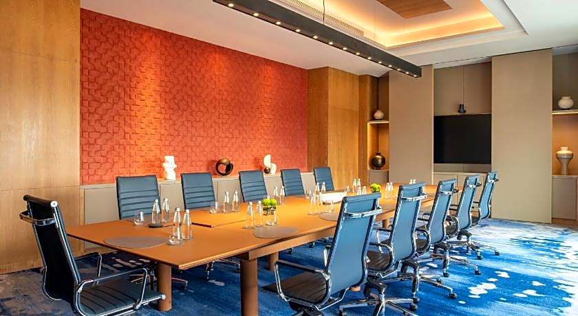 Abesq Doha Hotel & Residences, an IHG Hotel By IHG