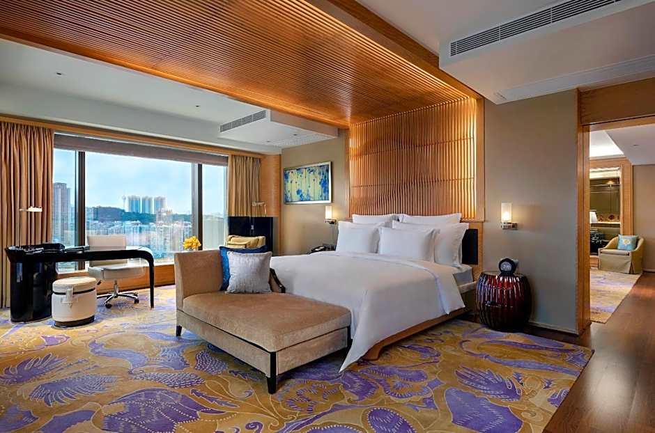 Photo 1 of 5 of Premier Suite