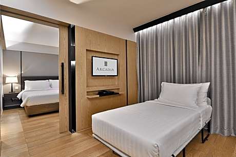 Deluxe - Triple Occupancy