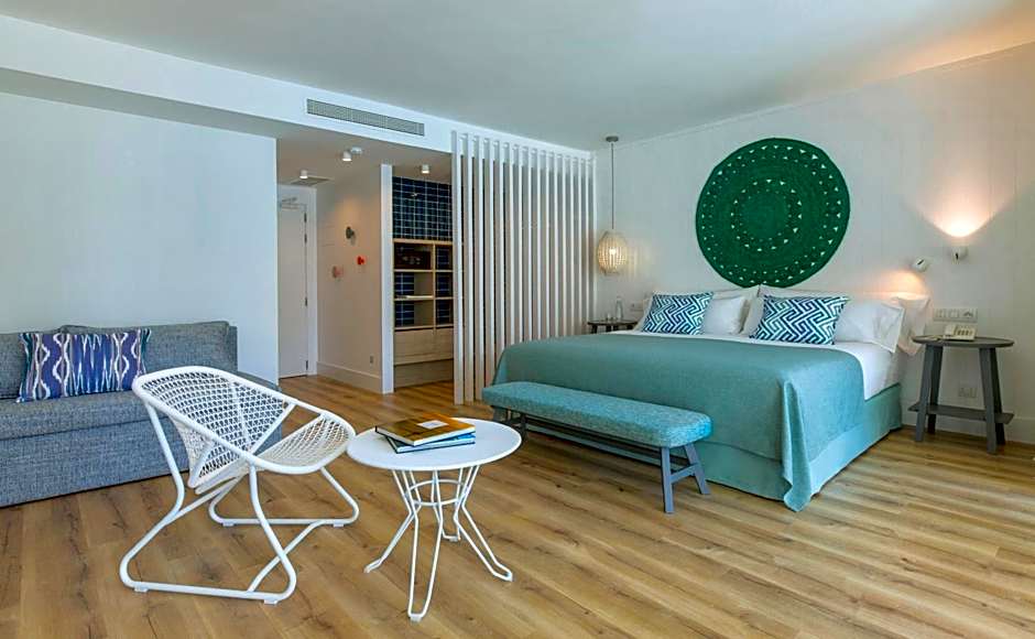 Photo 1 of 13 of Suite, Terrace