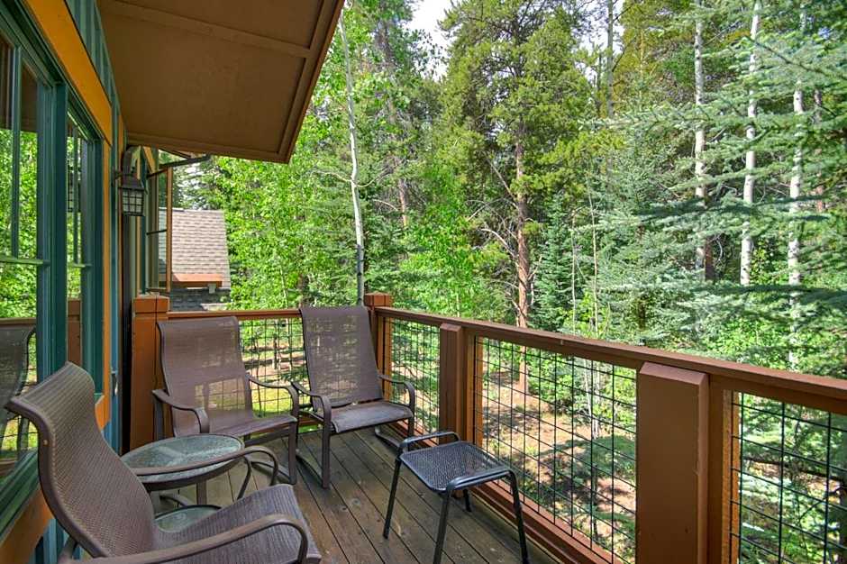 Mountain Thunder Lodge