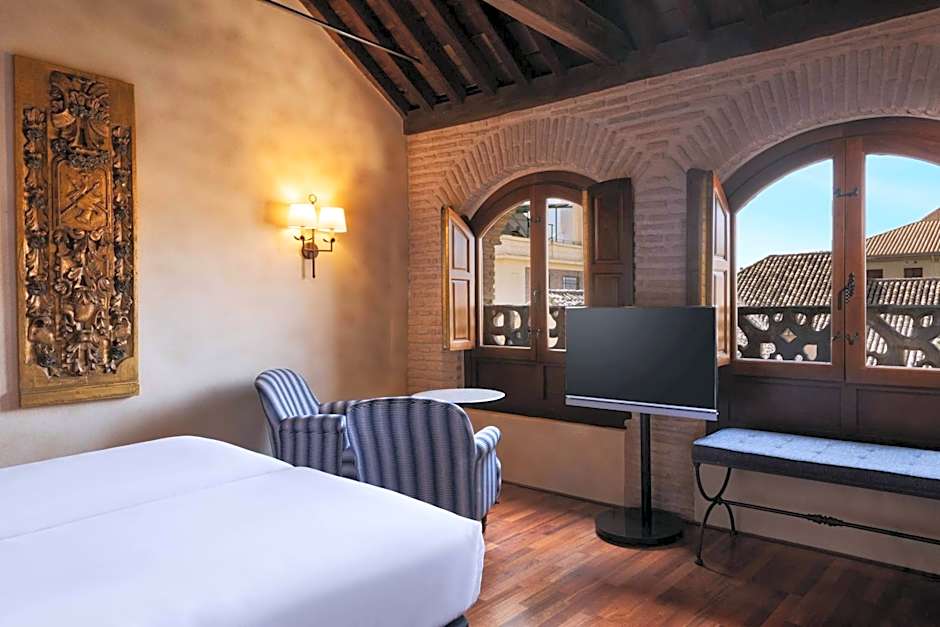 AC Palacio de Santa Paula Autograph Collection