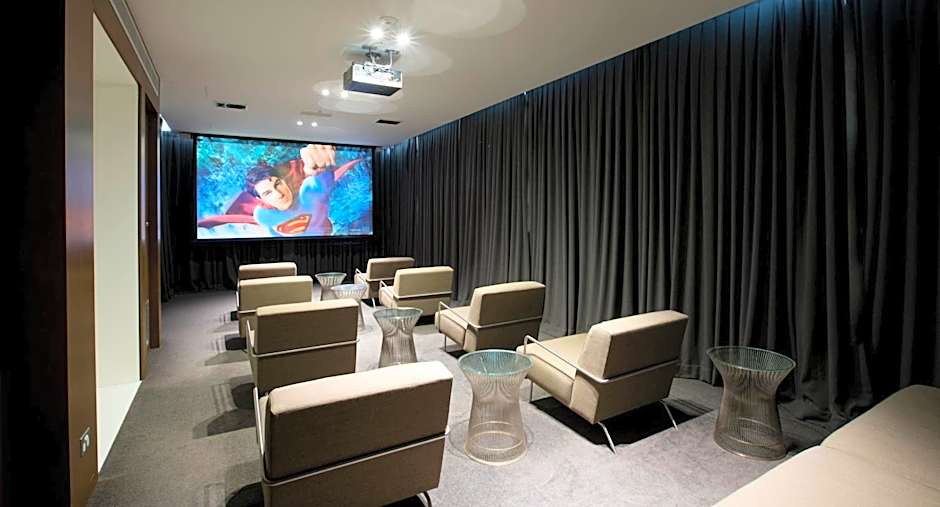 Aria Apartments