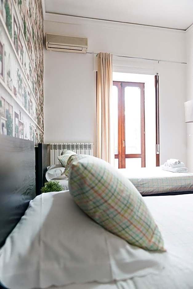 Laetitia Guest House – Aversa, CO