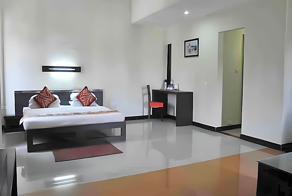 Hotel Hampi International