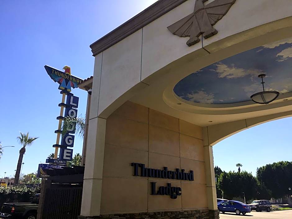 Thunderbird Lodge