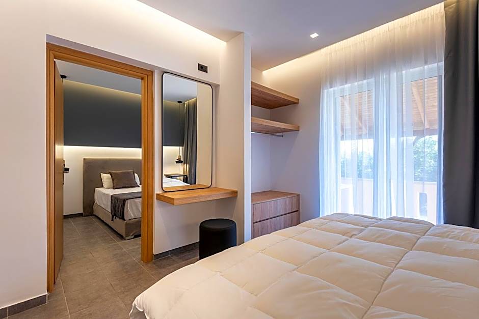 Cirillo Family Hotel-Christinas Studios